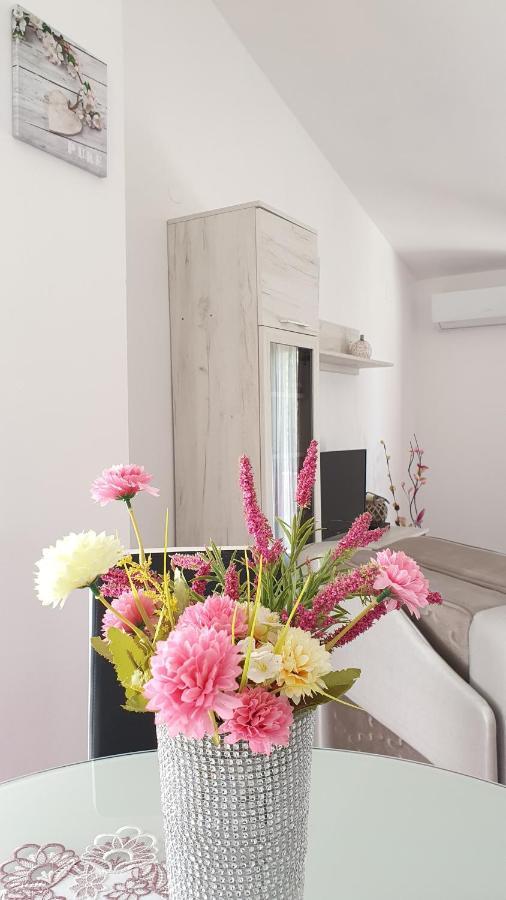 Apartment Jelena Sutvara Kotor Exterior foto